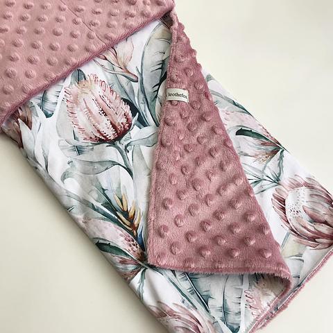 Minky blanket - Rose/Watercolour Protea